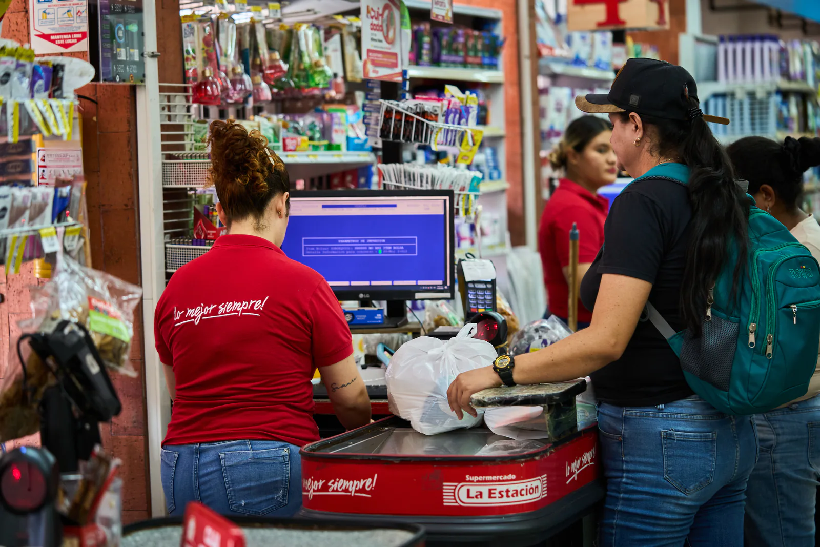 Fotografía 4 de Supermercado La Estacion